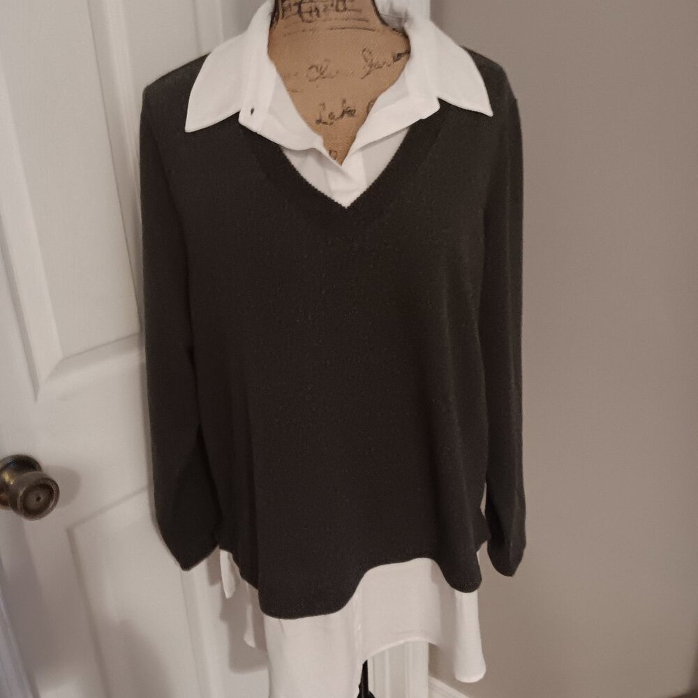 Rio & Rian 1X Gray and White Layered Look Long Sleeve Sweater